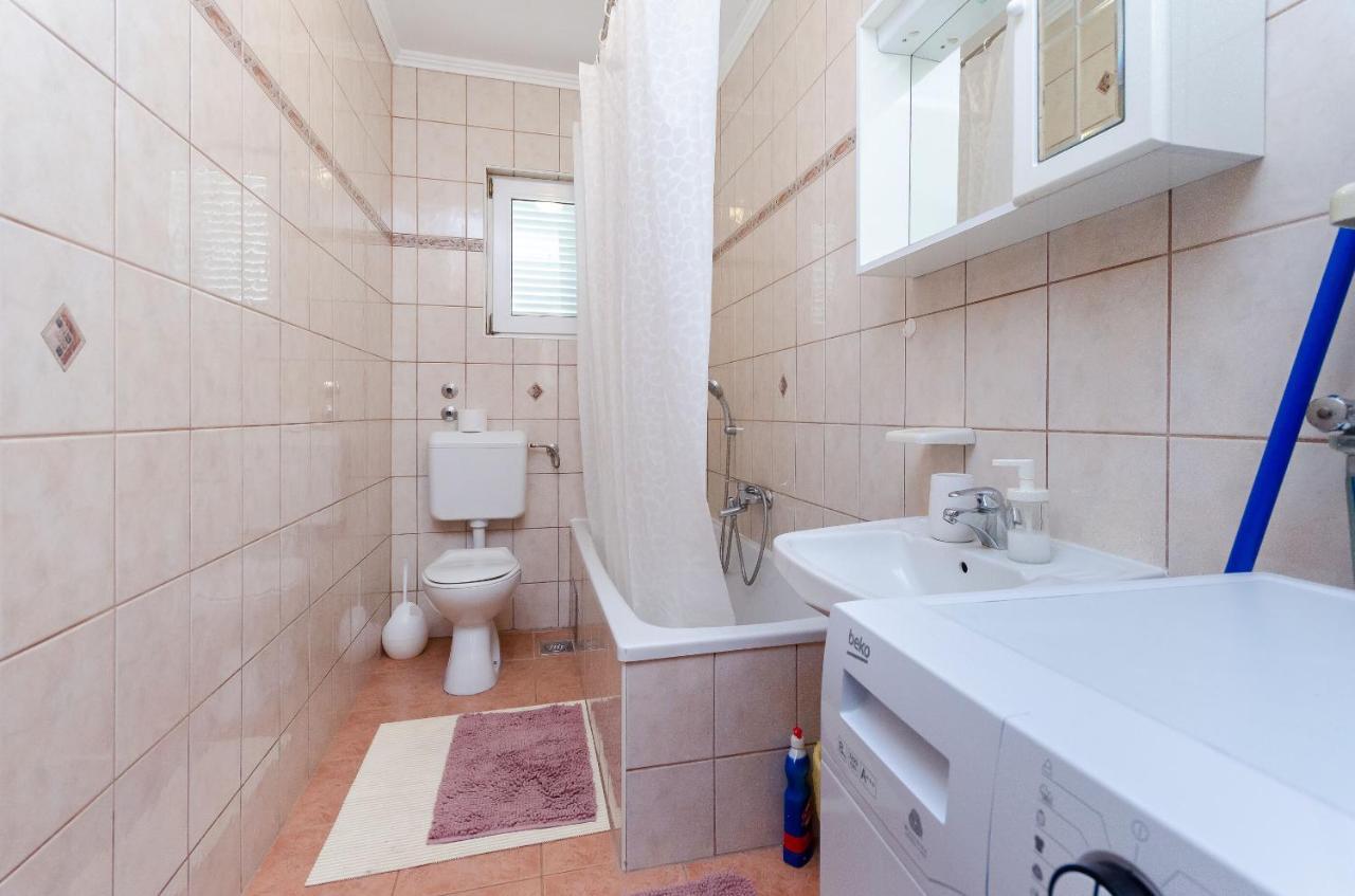 Apartments Marija P Lopar Ngoại thất bức ảnh