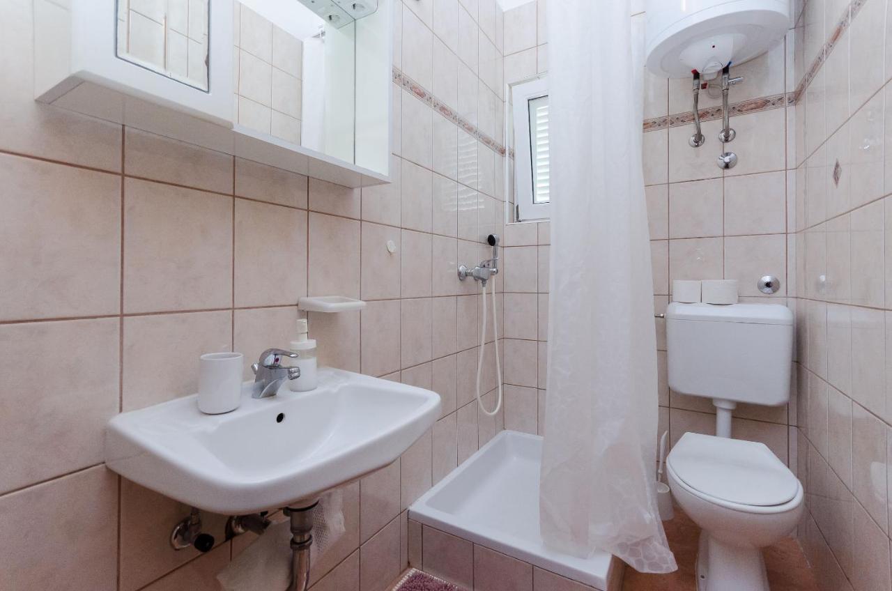 Apartments Marija P Lopar Ngoại thất bức ảnh