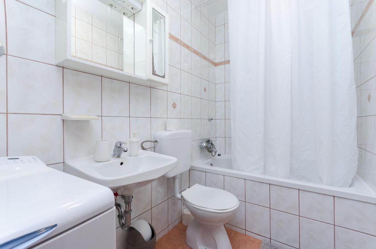Apartments Marija P Lopar Ngoại thất bức ảnh